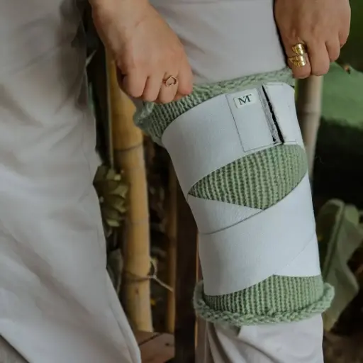 مشد ركبة بأستيك قوي داعم